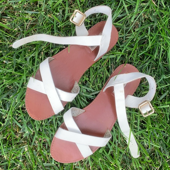 {Steve Madden} White Sandals - Picture 2 of 5